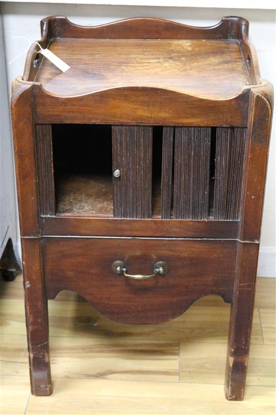 A George III mahogany tray-top commode W.52cm